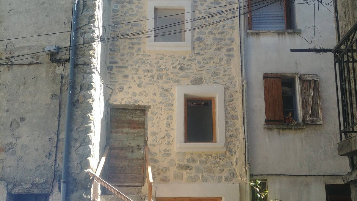 Thorame-Haute House | 2 rooms in a village house
