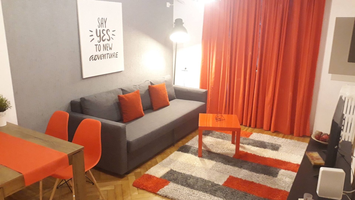 Bucharest City-Centre Apartment | 2 rooms with 2 balcony, perfectly formed!