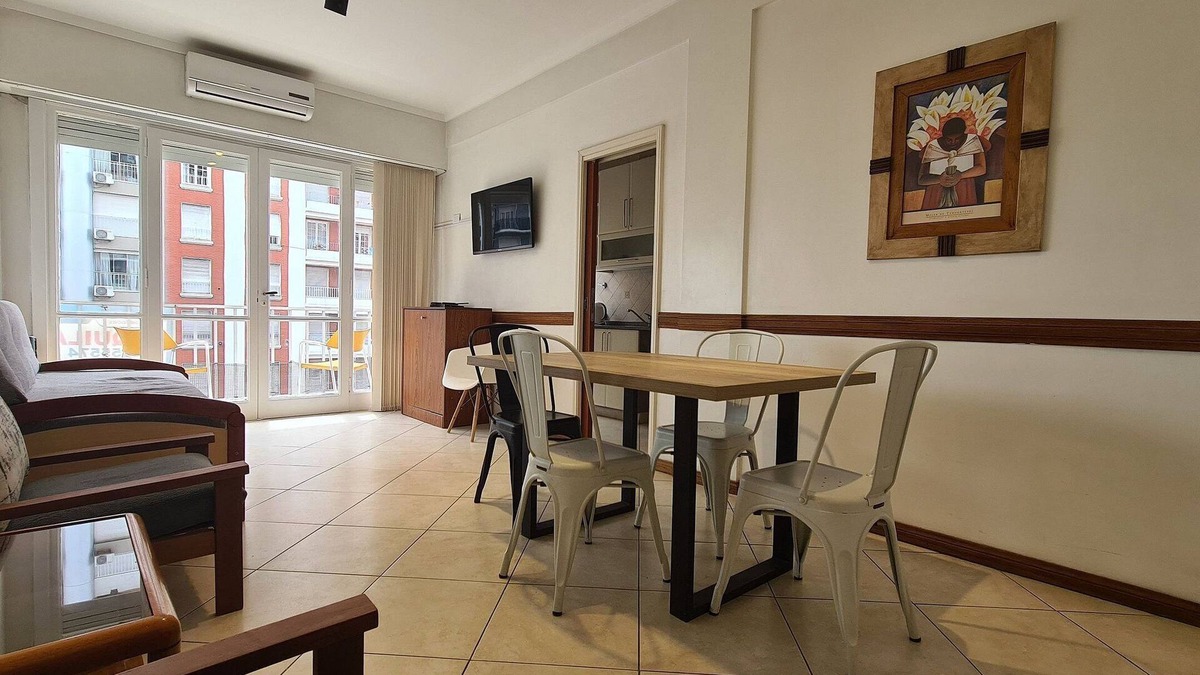 Mar del Plata House | 2 rooms with views of Plaza Colón and the sea