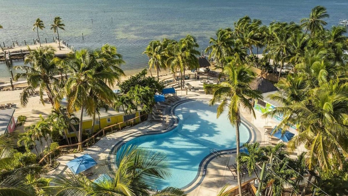 Islamorada Resort | 2 Separate Unites w/2 Bedrooms, Kitchenette, Pool, Free Parking & Pool