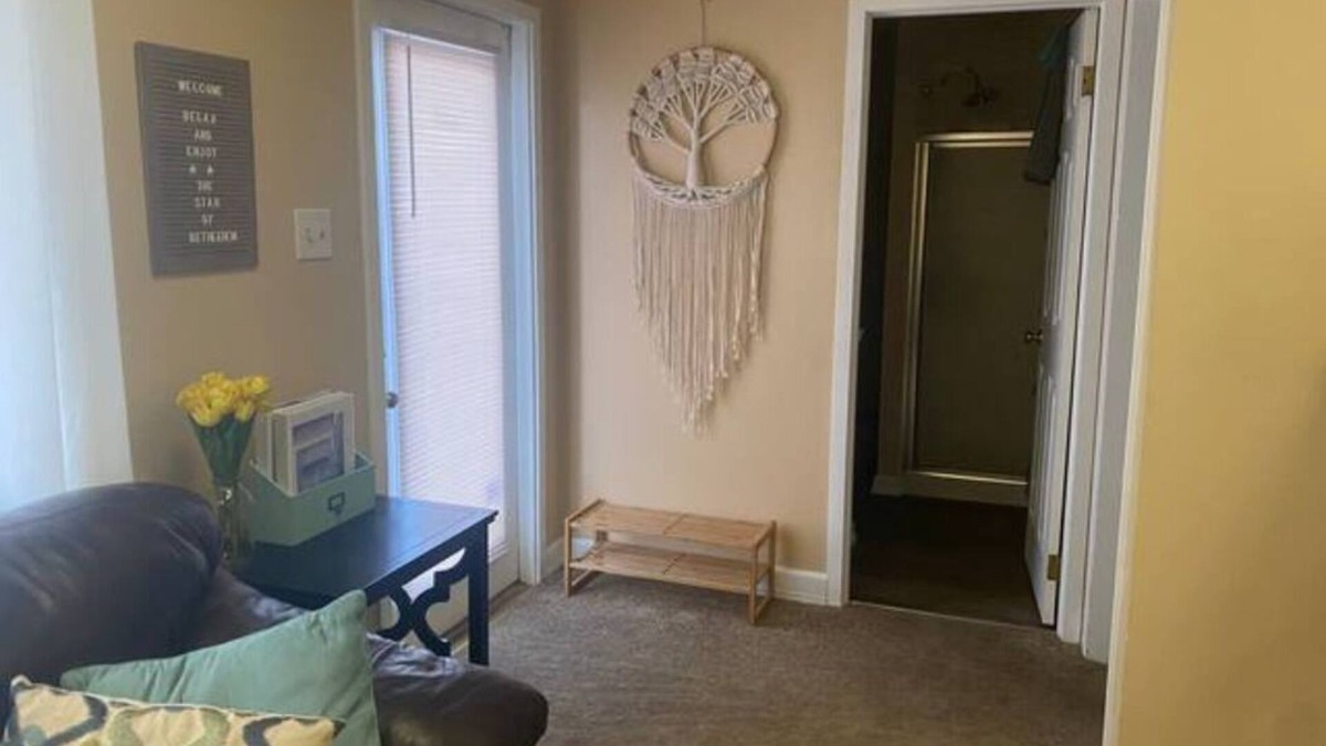 Bethlehem House | 2 Separate Units in one Building w/Private Entrances and Parking