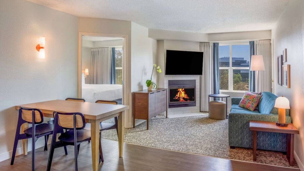 Oyster Point Hotel | 2 Spacious Good-Value Accommodations! Near San Francisco Zoo, Free Breakfast