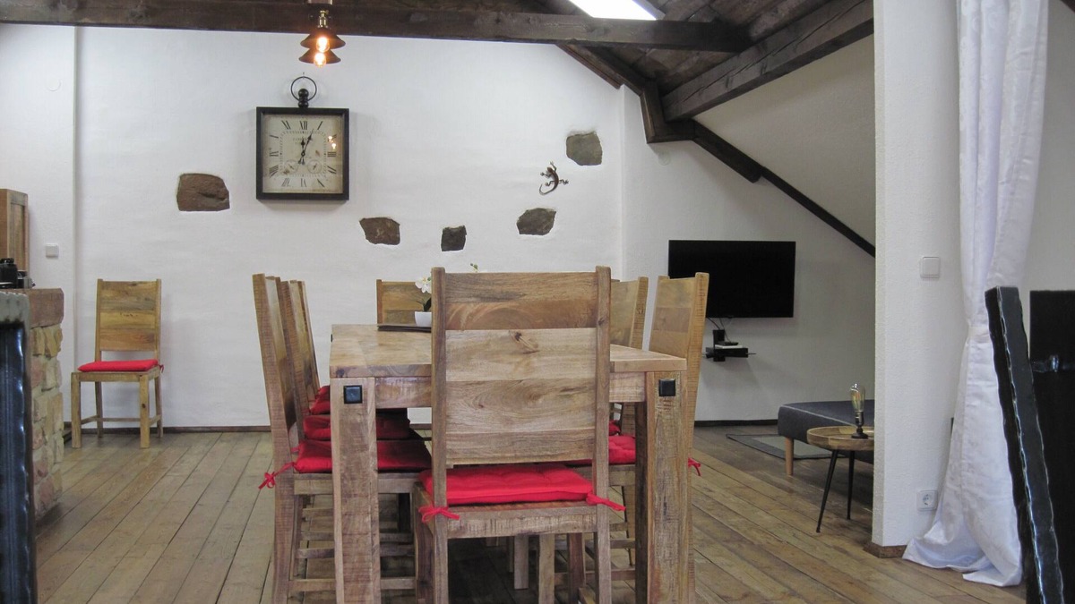 Nackterhof House | 2-storey loft in the Palatinate Forest/German Wine Route