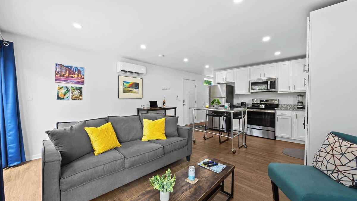 Phoenix Hill Apartment | 2-Story Shipping Container Retreat: Unit #5 & #6
