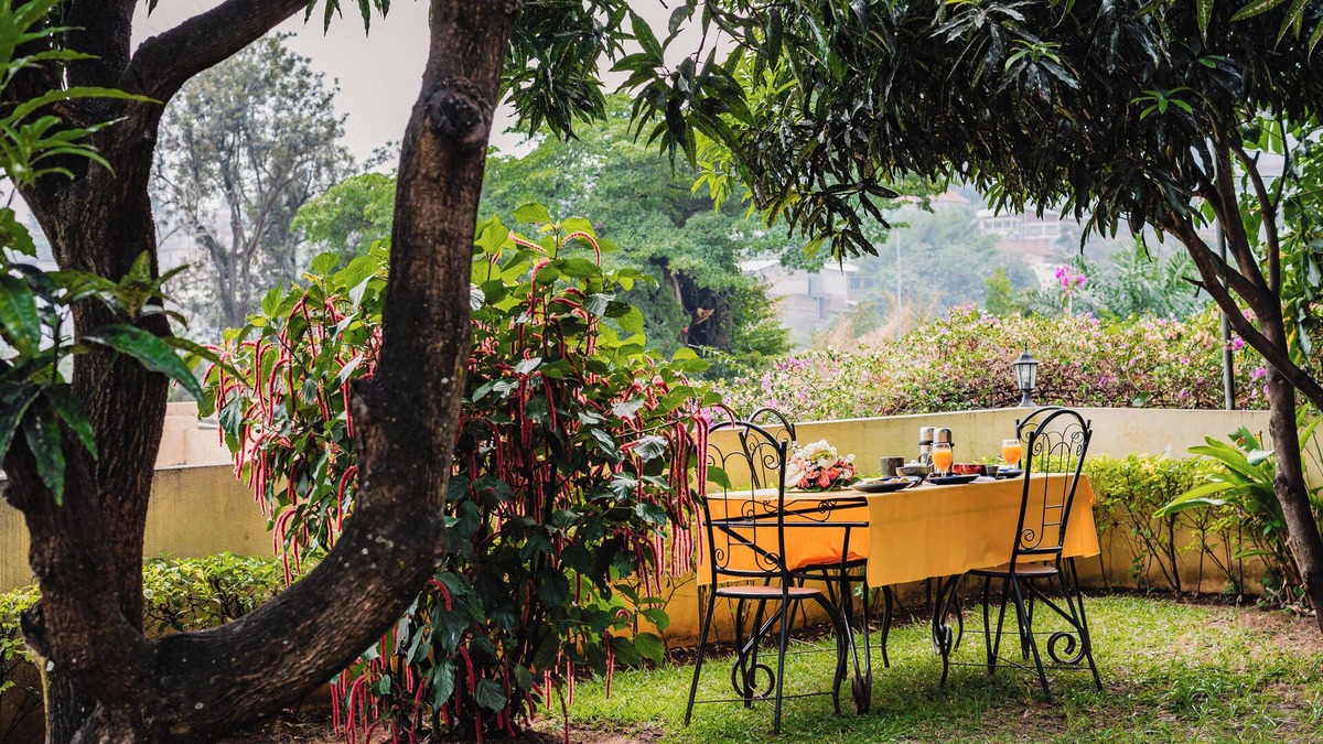 Bujumbura Apartment | 2 Studio apartments with kitchen, terrace & garden