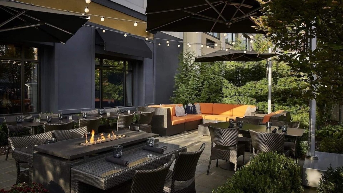 Downtown Washington D.C. Hotel | 2 Units | History Within Walking Distance | Near White House & Capitol