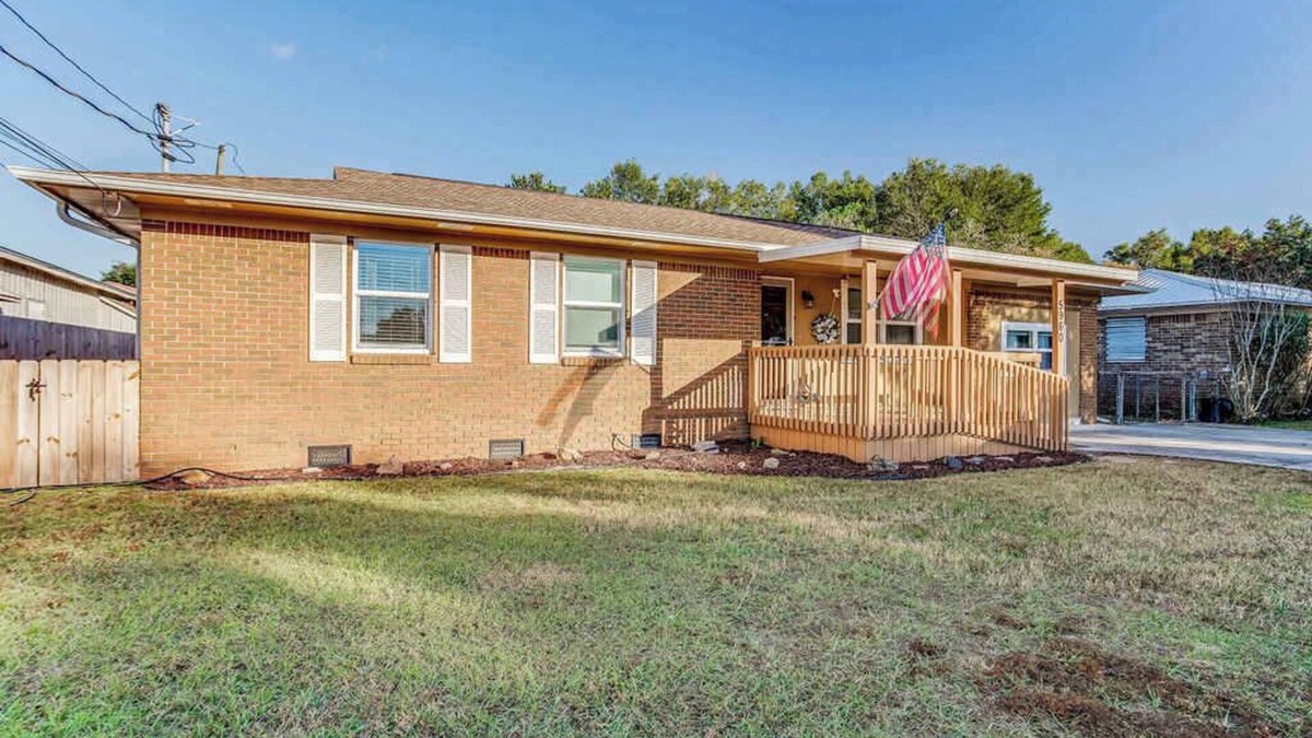 Pensacola Heights House | 2 Units! Near Beach&Shopping-Brilliant in Bellview