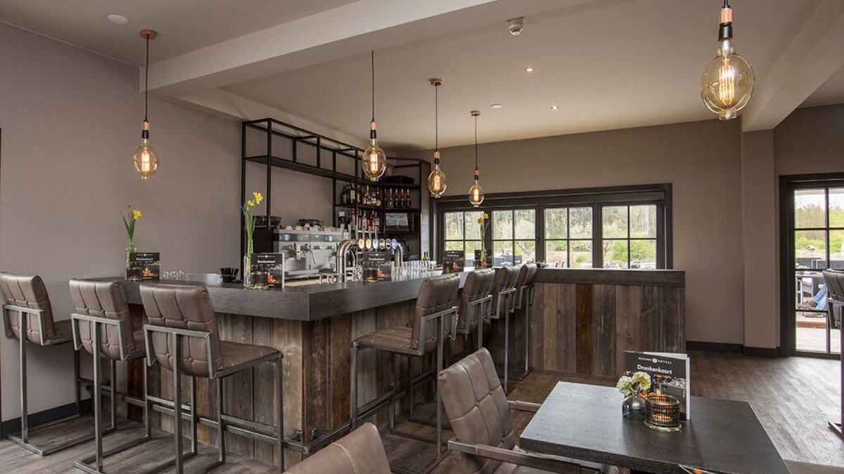 Municipality of Wassenaar Hotel | 2 Units | Rejuvenate in Soothing Haven w/Breakfast | Scheveningen Beach & Dunes