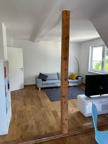 Lohausen Apartment | 2-Zimmerwohnung mit Terrasse