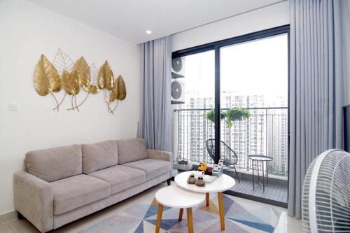 Gia Lam Apartment | -20% Cozy 3-bedroom Apartment, Free swimming pool