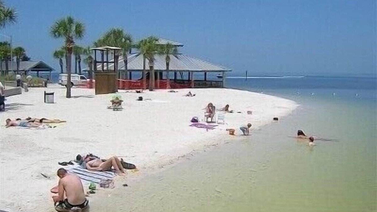Bayonet Point House | 20% discount by Vrbo RELAXING VACATION PARADISE MINUTES FROM THE BEACH