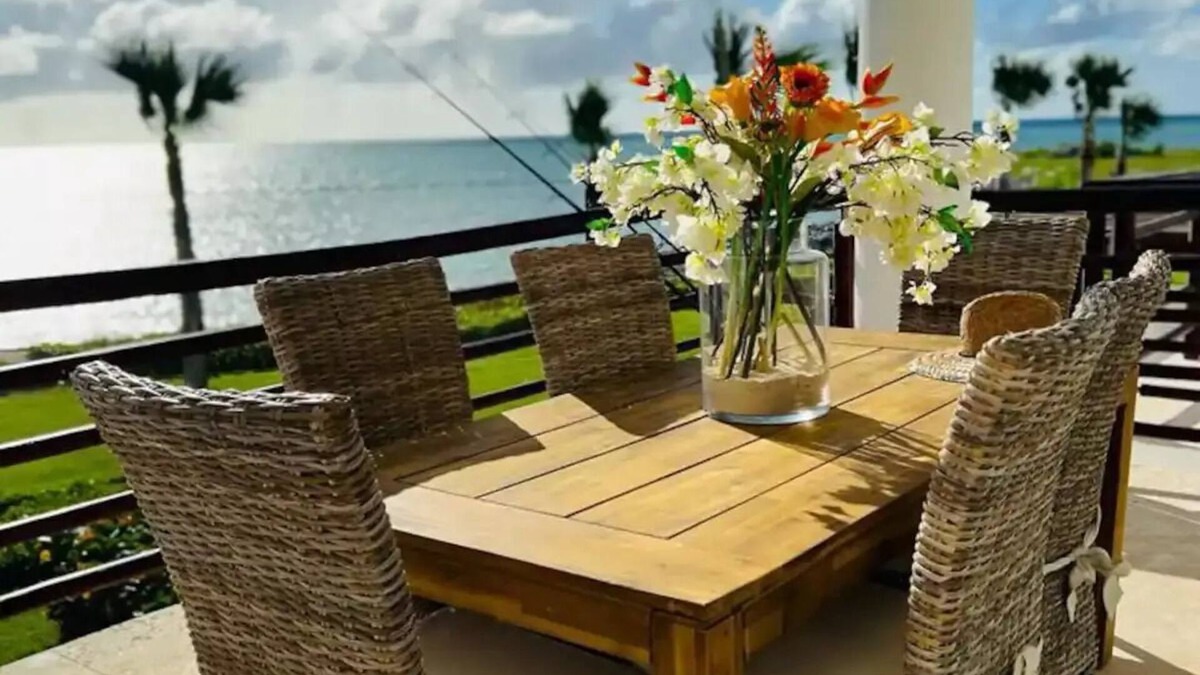 Cap Cana Marina Condo | (20% OFF) Artsy & Chic Oceanfront hideaway: exclusive Cap Cana Marina district