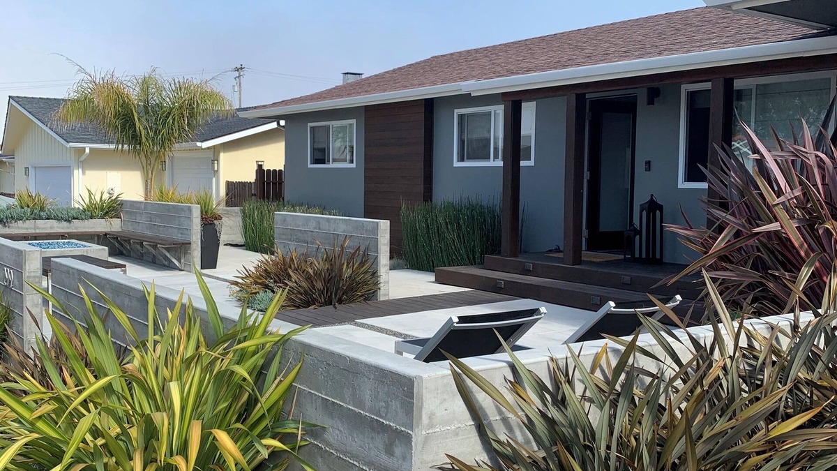 Morro Bay House | 20% OFF Holiday Stay! Beachside Retreat with Hot Tub