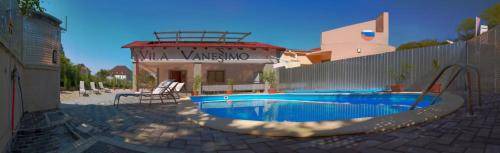 Eforie Sud Apartment | 200 m² Apartment ∙ 4 bedrooms ∙ 8 guests