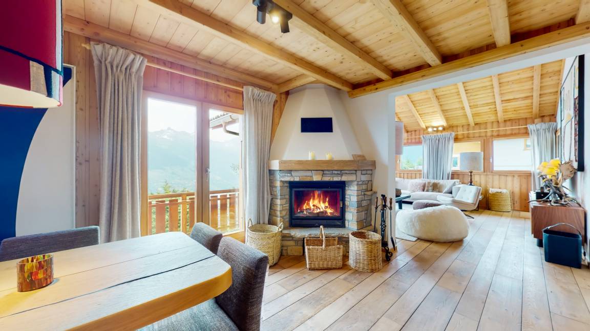 Heremence Ski Chalet | 200 m² Chalet ∙ 6 bedrooms ∙ 12 guests