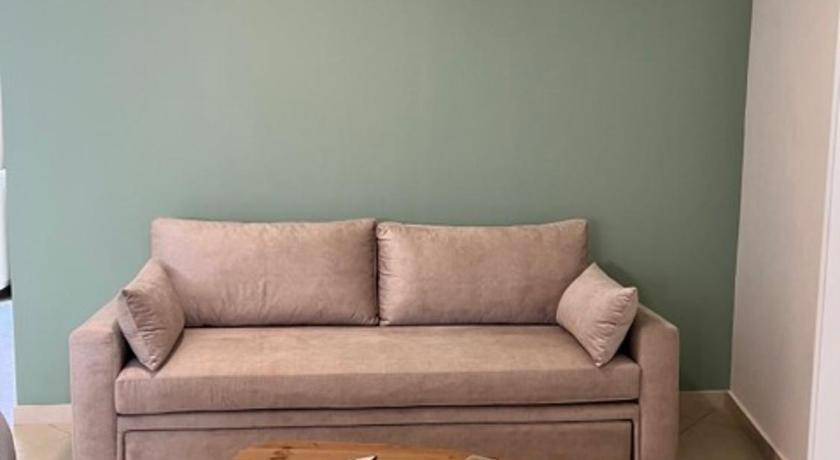 Markopoulon Apartment | 200 m² Apartment ∙ 4 bedrooms ∙ 12 guests