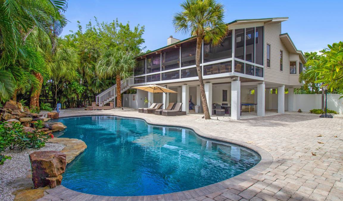 Anna Maria House | 200 m² House ∙ 3 bedrooms ∙ 6 guests