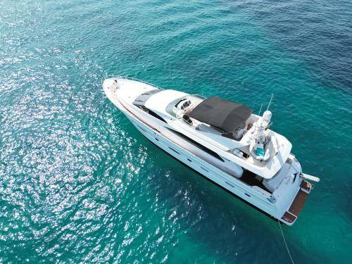 Barceloneta Boat Rental | 200 m² Houseboat ∙ 4 bedrooms ∙ 8 guests