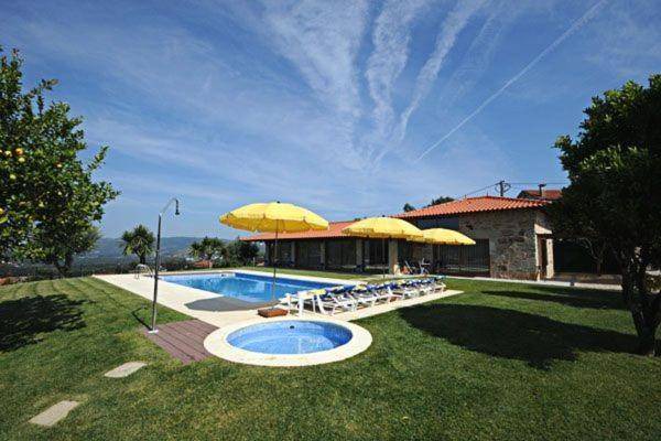 Aborim Villa | 200 m² Villa ∙ 3 bedrooms ∙ 6 guests