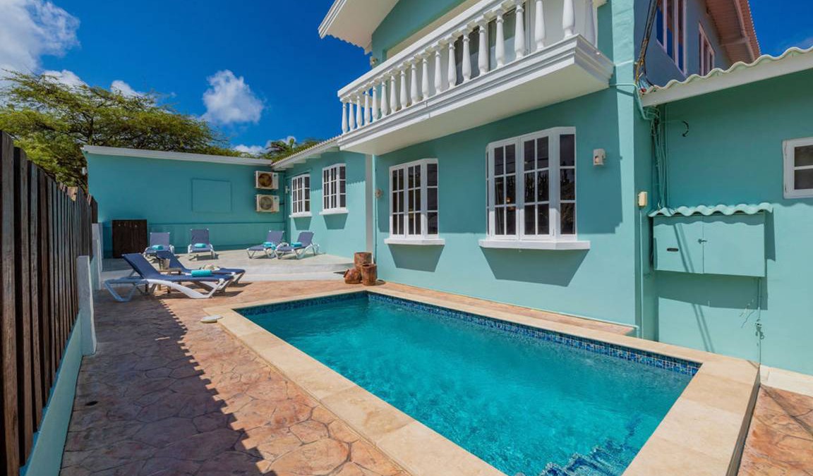 Boegoeroei Villa | 200 m² Villa ∙ 5 bedrooms ∙ 12 guests