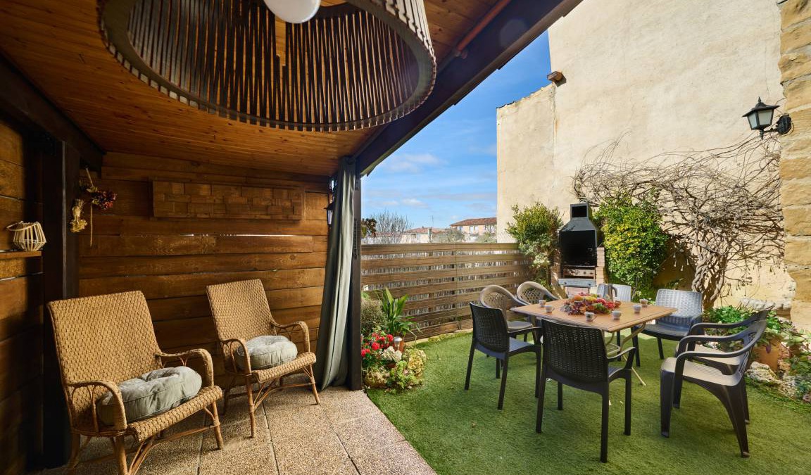 Labastida Villa | 200 m² Villa ∙ 5 bedrooms ∙ 10 guests