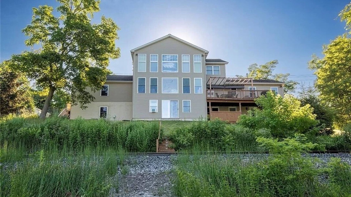 Town of Aurelius House | 200' of private waterfront, hot tub & kayaks