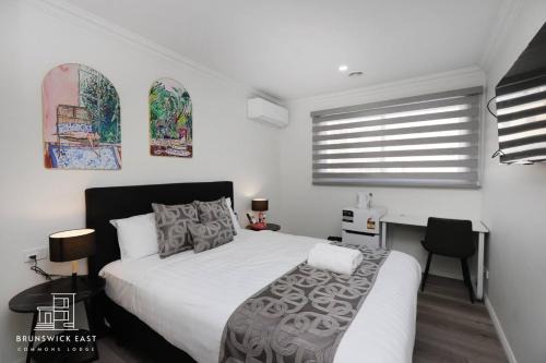Brunswick East Hotel | 201 Chic Queen BR with Fast WiFi - Brunswick East
