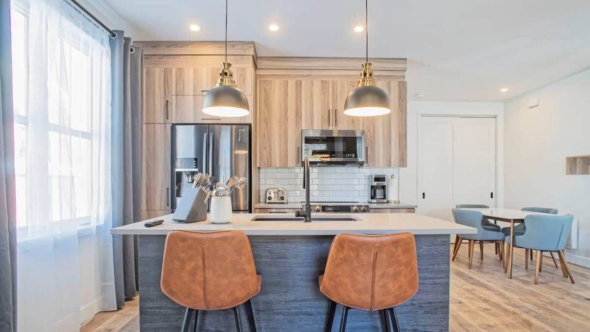 Bromont Apartment | 201 Condo au rez de chaussée , au coeur de Bromont