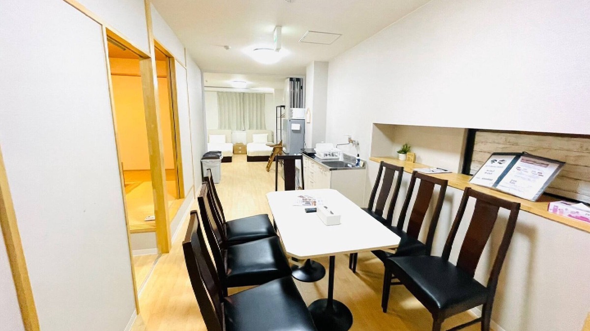 Naha City Centre Apartment | 201 Kitchen and Nice 2 bathrooms 14 people/Naha Okinawa