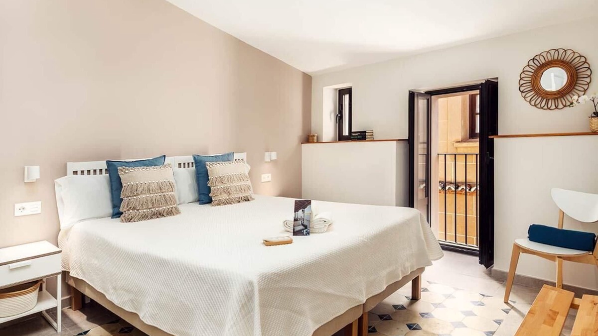 Plaza Mayor Apartment | 201 Roomy Family - Apartments Plaza Mayor 35