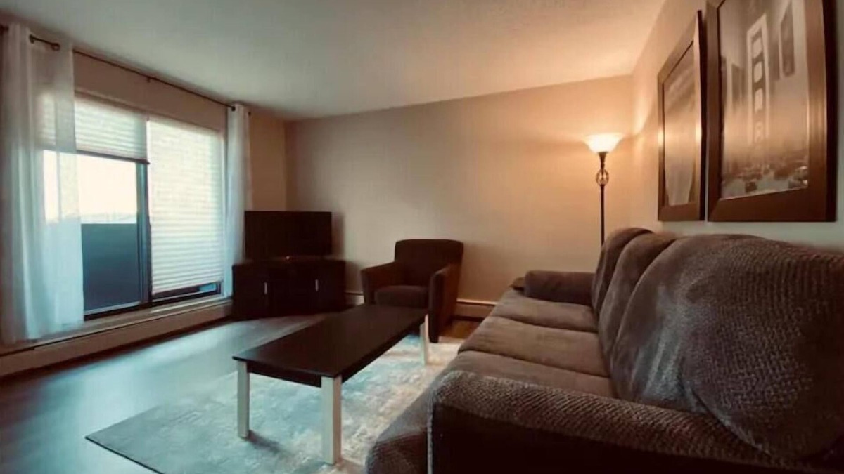Grande Prairie Apartment | 202 - Lovely 2 Bedroom