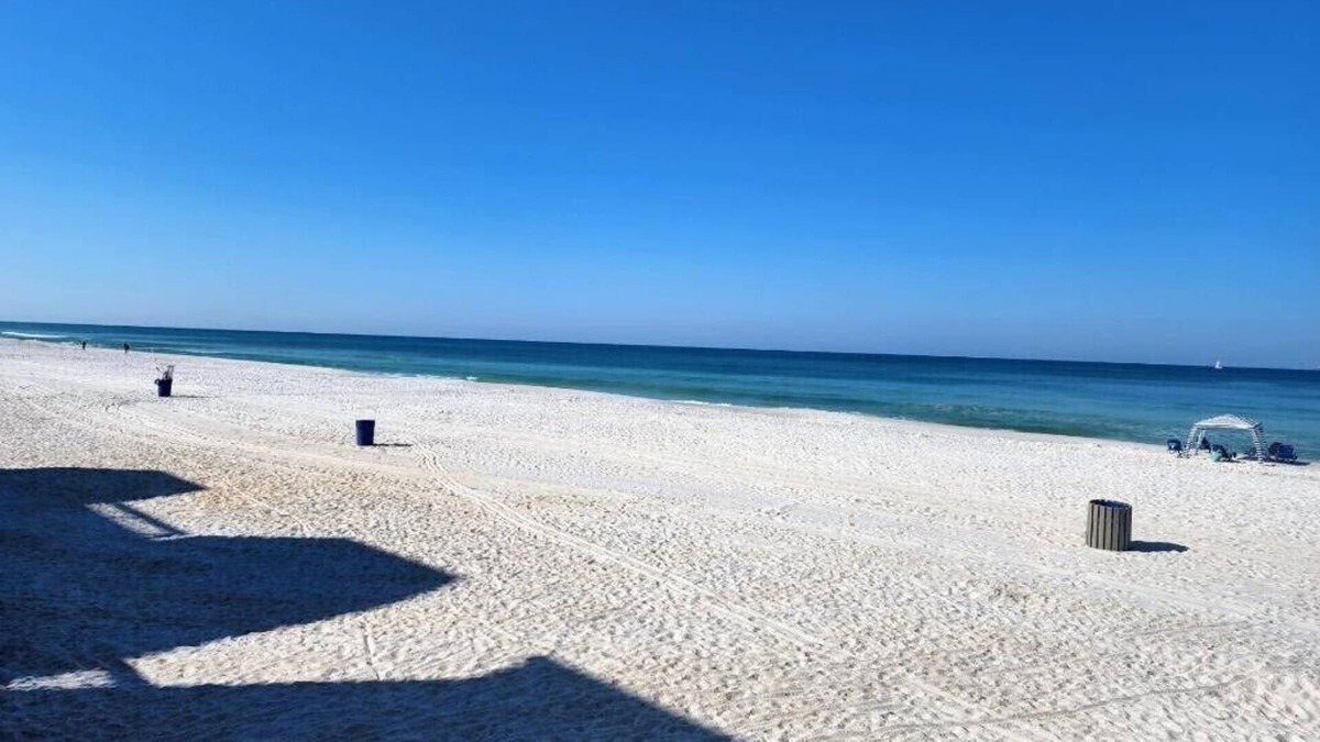 Silver Sands Beach Condo | 2022 Renovation! Surf side and stones throw from the beach!