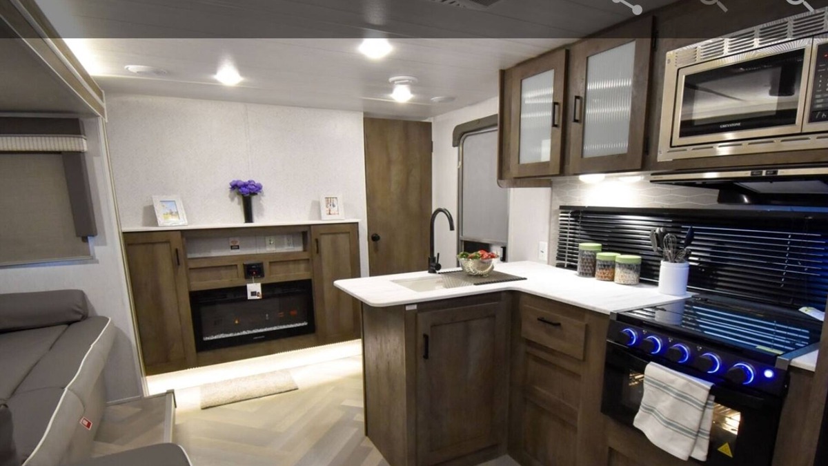Wingina House | 2023 Forest River X-Lite- sleeps 10