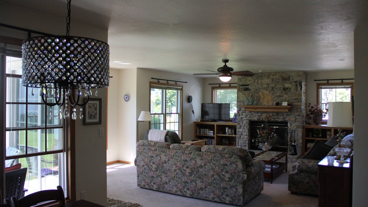 Eames Farm Condo | 2025 NOW RENTING!