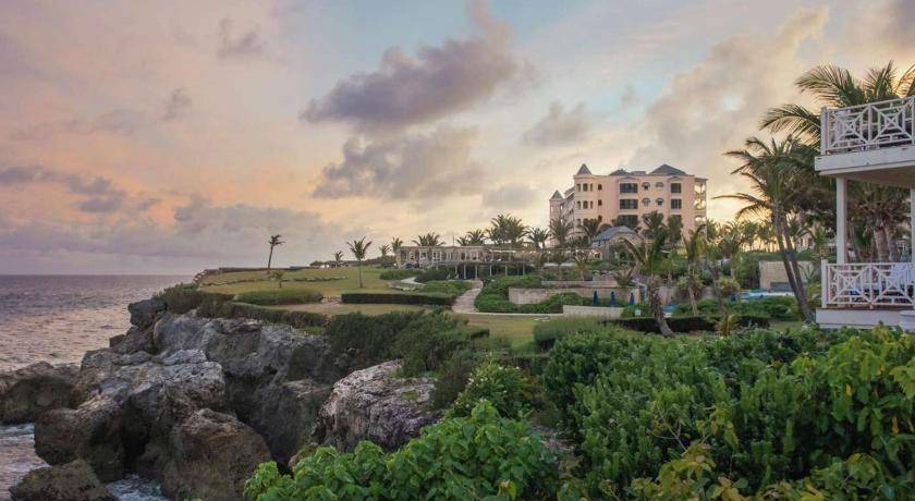 Diamond Valley Hotel | 204 m² Hotel ∙ 2 bedrooms ∙ 127 guests