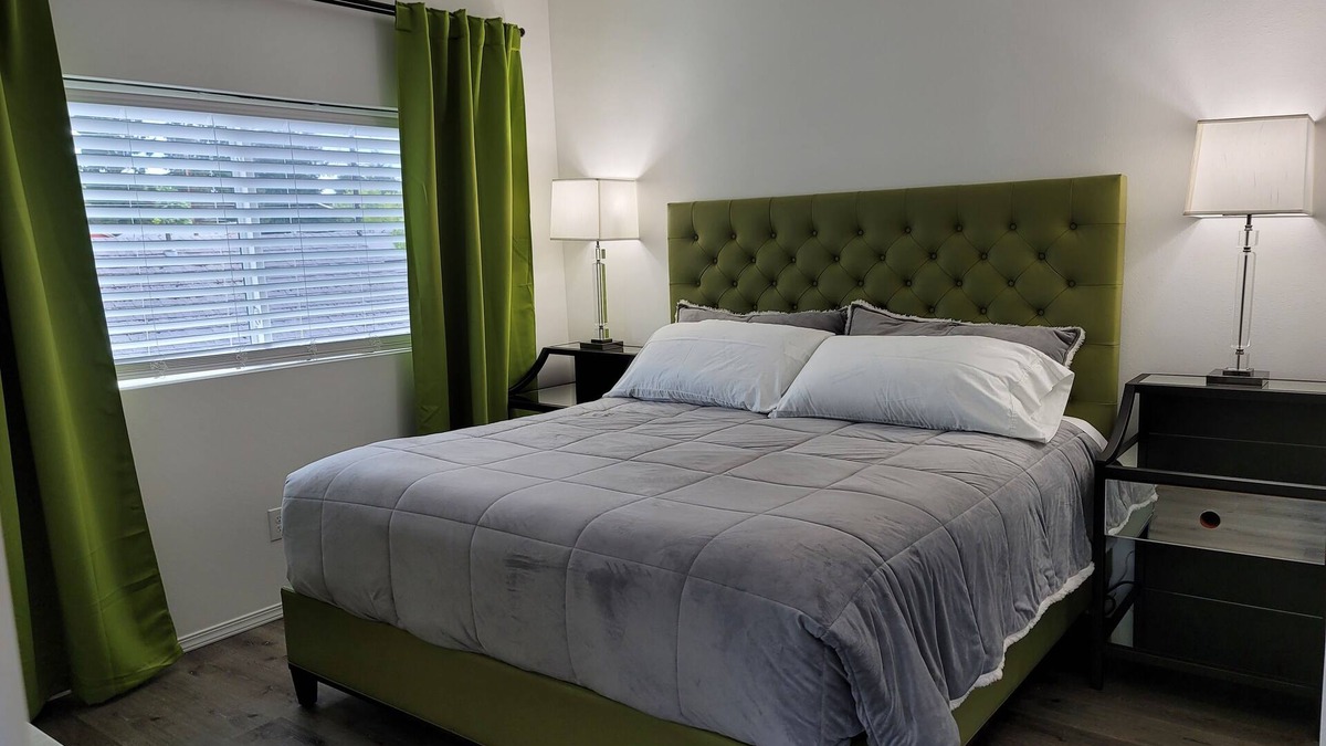 Monroe Apartment | #204 New Beautiful Modern Condo Downtown Monroe!