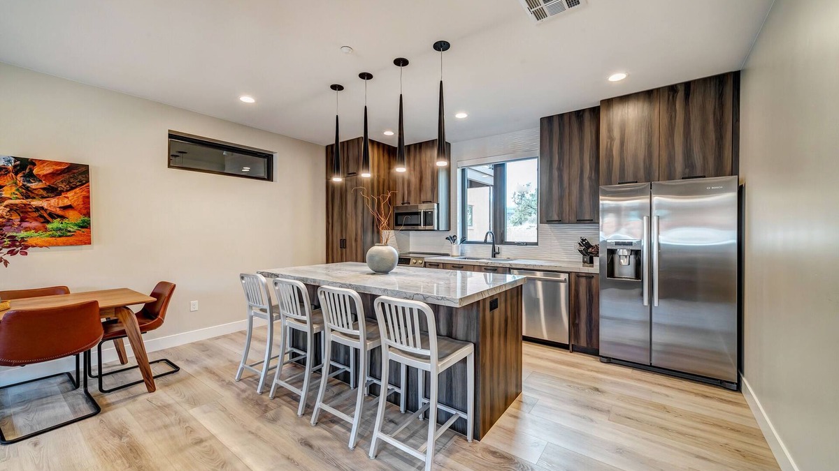 Zion National Park South Entrance Villa | 205 LaFave-Luxury Villa at Zion: Kolob Arch