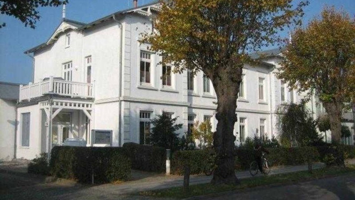 Kuhlungsborn Ost Apartment | (207) 2-room apartment - Appartementhaus Strandstr. 16