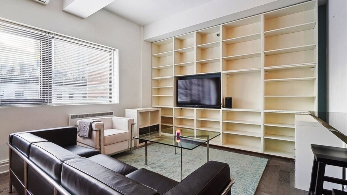Gay Village Condo | #209 Modern & Spacious Condo in Downtown