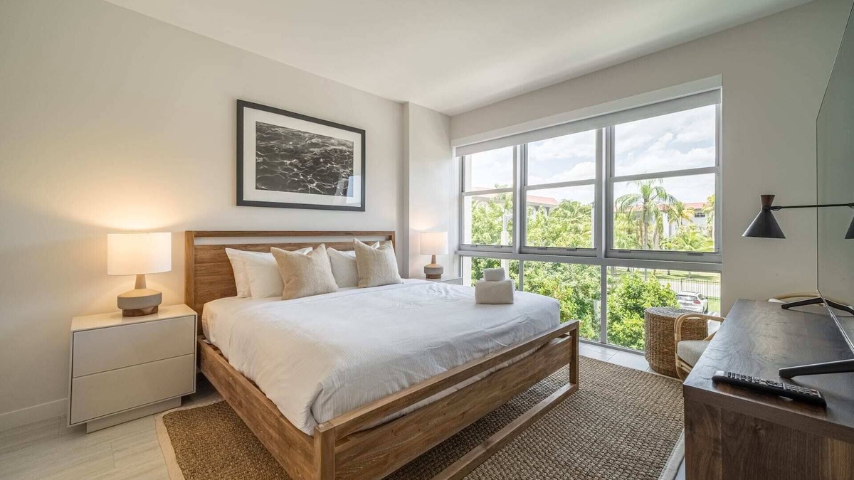Glenvar Heights Apartment | #209 - Tucker Dadeland