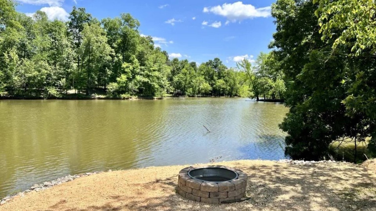 Flatwoods RV Rental | 211A MUSIC CITY MEMORIES SITE A1/A2