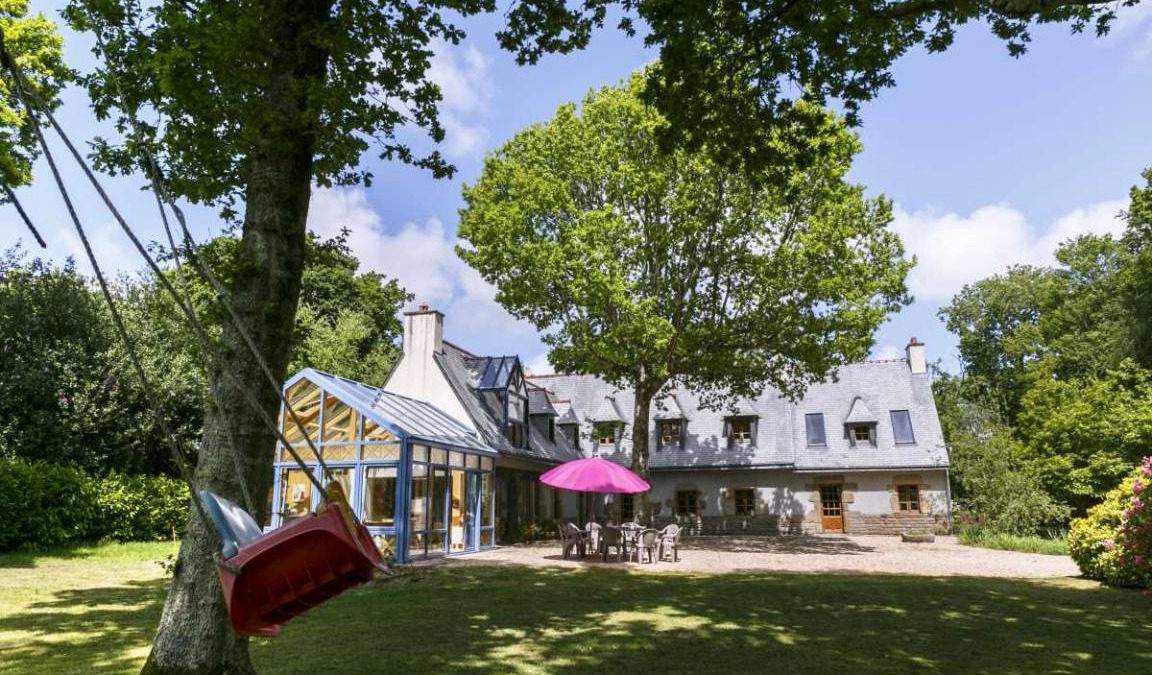 Louannec House | 219 m² Gîte ∙ 5 bedrooms ∙ 10 guests