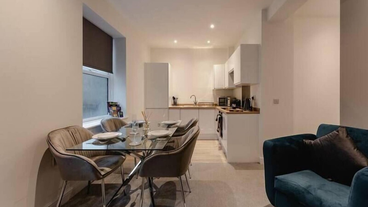Halifax Apartment | 21A St Johns Lane Halifax