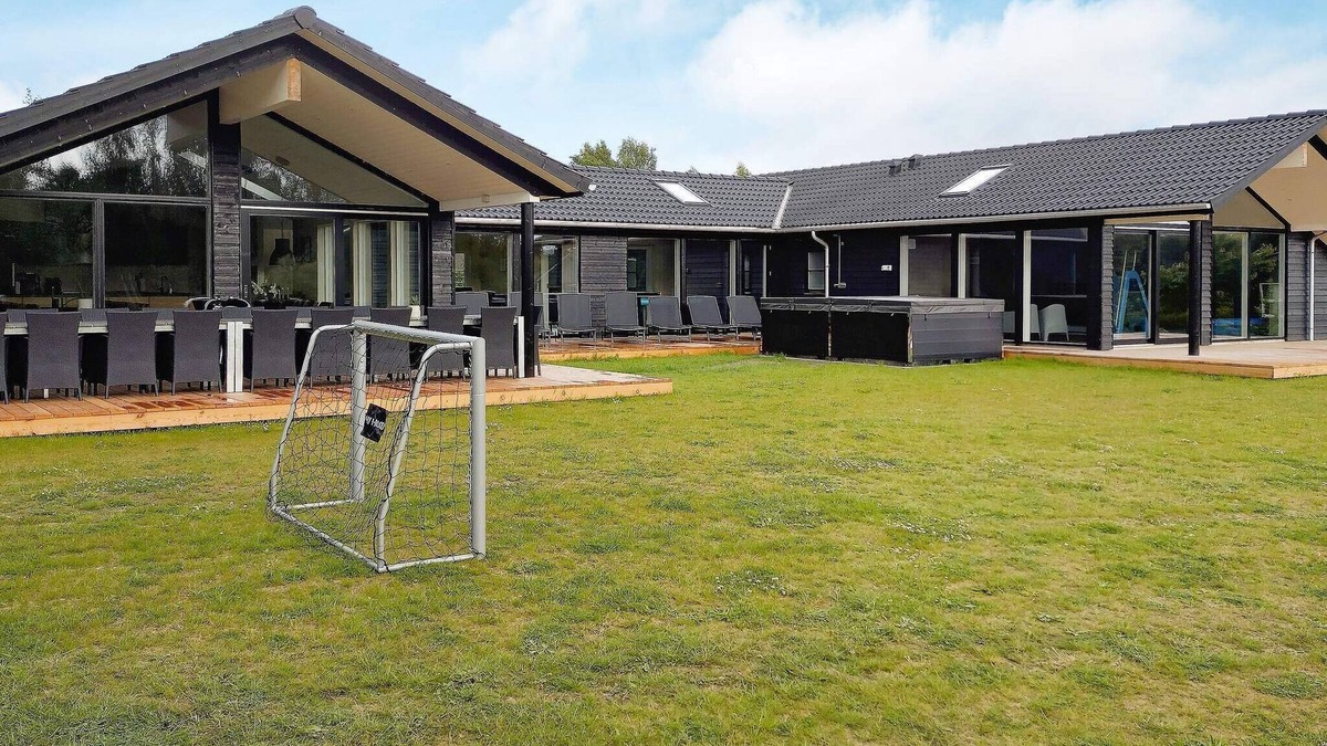 Bøtø By House | 22 person holiday home in Væggerløse