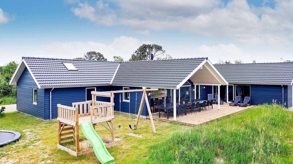 Bratten Strand House | 22 person holiday home in Jerup