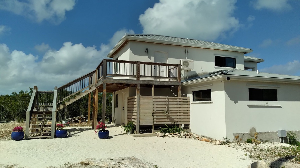 Bambarra House | 22 Seabreeze - Newest vacation rental on Middle Caicos!