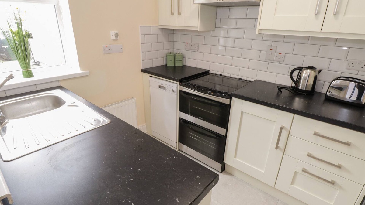 Ballinrobe Cottage | 22 Town Place