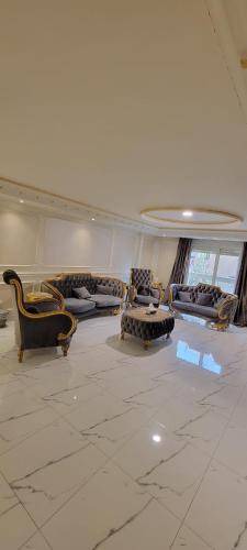 Agouza Apartment | 220 m² Apartment ∙ 1 bedroom ∙ 6 guests