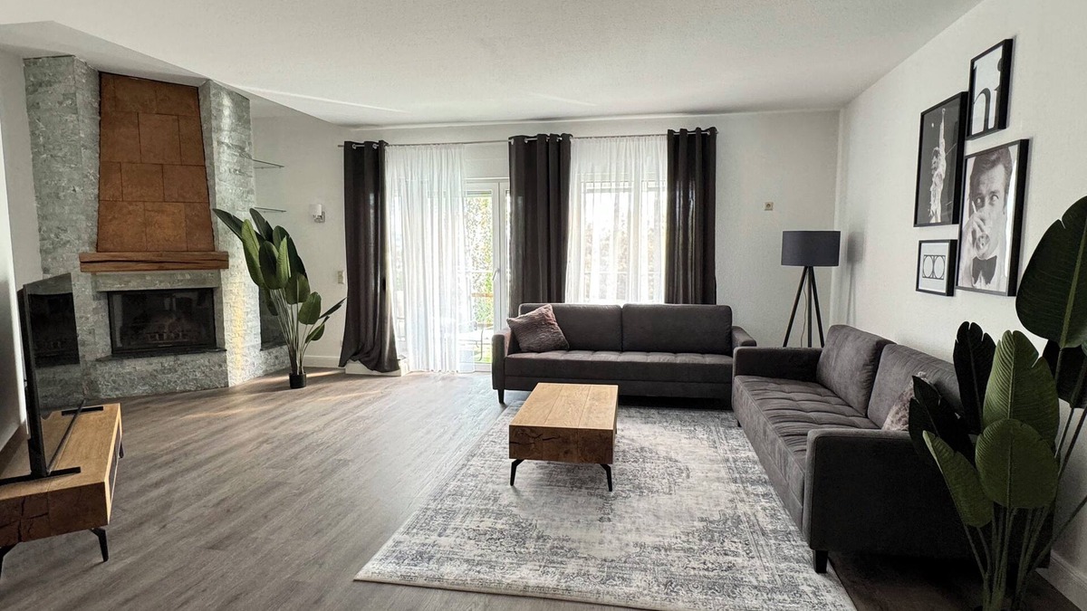 Friedrichsfeld Apartment | 220 qm Penthouse Ferienwohnung mit Fahrstuhl