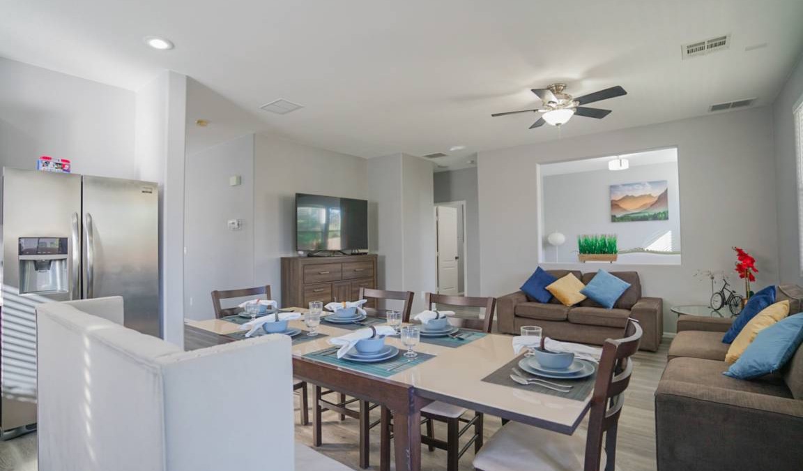 North Las Vegas House | 223 m² House ∙ 6 bedrooms ∙ 12 guests